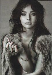 米兰达意大利在线观看,穿越时空的浪漫之旅  第2张